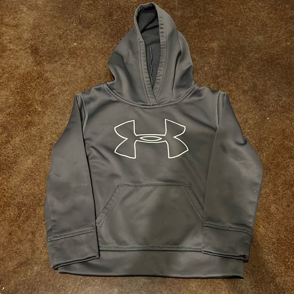 5T Under Armour gray sweatshirt